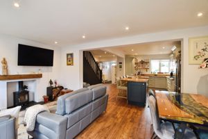 Photo 16- click for photo gallery